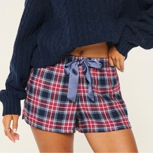 Hollister Flannel Tie Shorts- Navy Blue Plaid XL BNWT